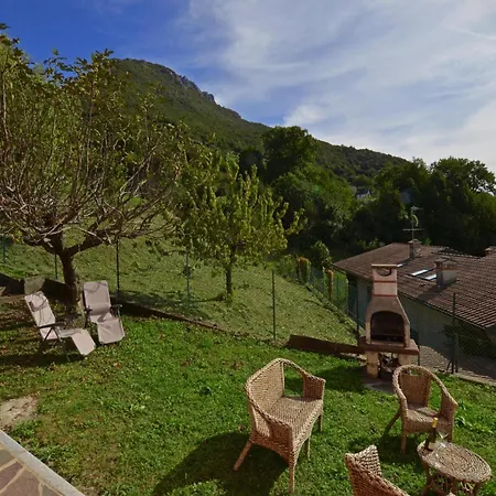 Casa Virginia * Mandello del Lario